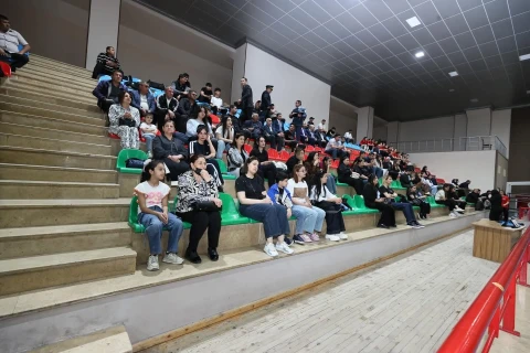 Şahin Bağırov Naxçıvanda voleybolun inkişafını müzakirə edib - FOTO