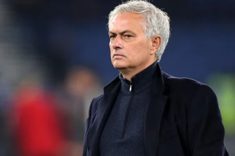 Хаос в Мадриде: "Реал" зовет Моуринью, чтобы остановить развал команды
