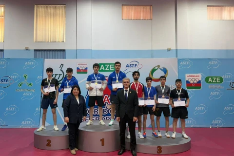 Stolüstü tennis üzrə Azərbaycan çempionatının qalibləri müəyyənləşib - FOTO