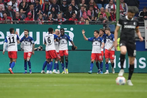Bundesliqa: “Hamburq” “Frayburq”u yıxdı