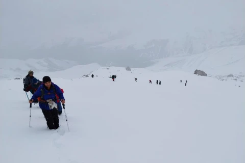 Heydər Əliyev zirvəsinə ənənəvi yürüş təşkil olunub - FOTO
