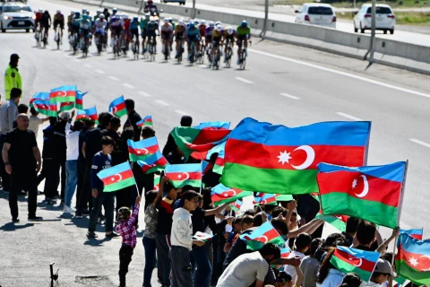 Kazakh team dominates "Baku-Khankendi" cycling race