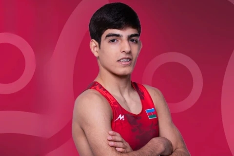 Азербайджанский борец вышел в 1/4 финала чемпионата Европы