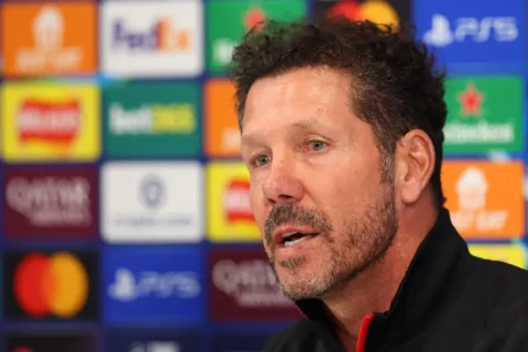 Simeone “Barselona”nın çempionluğu barədə: “Bu komandanı iki dəfə yarışdan çıxarmışıq”