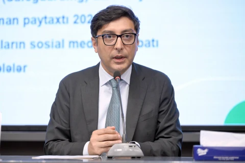 Fərid Qayıbov idman federasiyalarının nümayəndələri ilə növbəti görüşünü keçirib