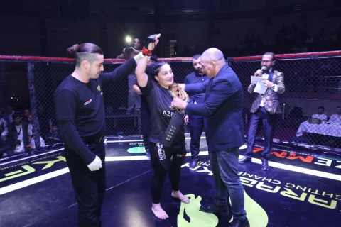 İdmançılarımız MMA üzrə peşəkar döyüş gecəsində uğurla çıxış ediblər