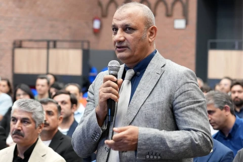 Fərid Qayıbov idman federasiyalarının nümayəndələri ilə növbəti görüşünü keçirib