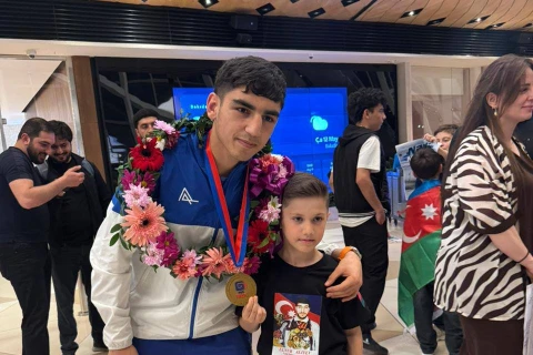 Сборная Азербайджана вернулась с чемпионата Европы по ушу с 15 медалями