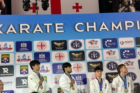 Karateçilərimiz Avropa çempionatında 6 medal qazanıblar