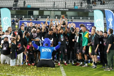 Futbol üzrə Azərbaycan Kubokunun qalibi mükafatlandırılıb