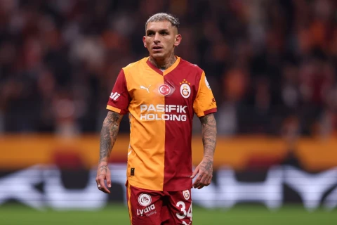“Qalatasaray”ın oyunçusu qız üstündə döyülüb