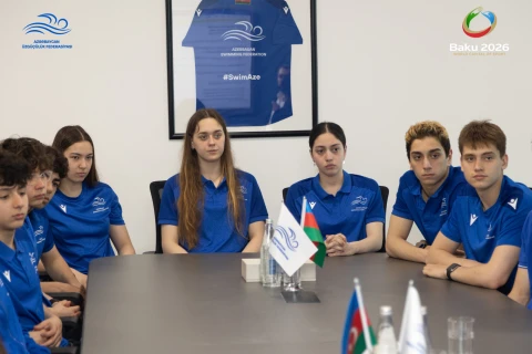 ASF-nin vitse-prezidenti üzgüçülük üzrə milli komanda ilə görüşüb
