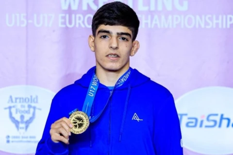 Чемпион Европы по борьбе: "Главная цель - "золото" чемпионата мира в Баку"