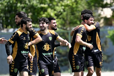 “Zəngəzur” klubu İkinci Liqaya vəsiqə qazanıb