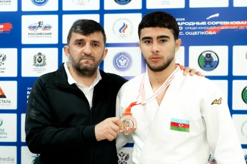 Cüdoçularımızdan Xabarovskda iki medal - FOTO
