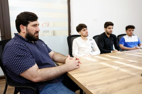 Milli Paralimpiya Komitəsində paralimpiyaçılarla görüş - FOTO