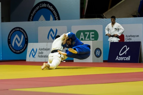 U-17 cüdoçular tatamiyə çıxıb