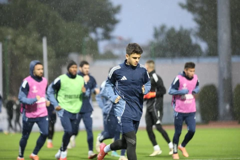 “Qarabağ”ın 15 yaşlı futbolçusu Fransa klubunda baxışdadır - Klubdan İDMAN.BİZ-ə AÇIQLAMA