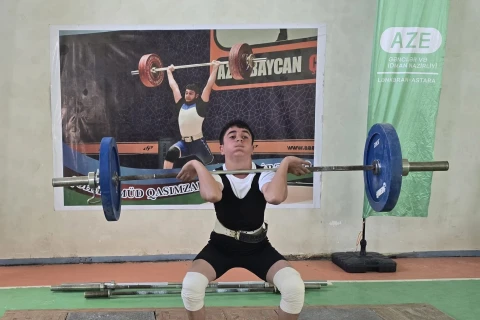 Bölgələrdə ağırlıqqaldırma üçün yeni imkanlar yaradılır