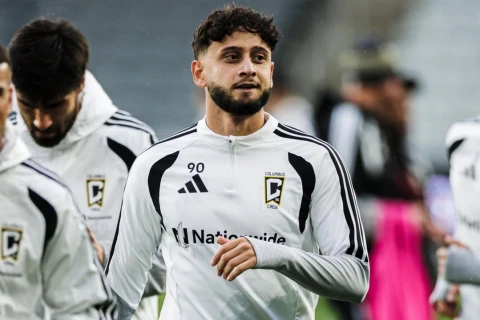 Nəriman Axundzadədən tarixi assist: “Kolumbus Kryu” yarımfinalda - VİDEO