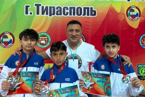 Karateçilərimizdən Moldovada 11 medallıq zəfər - FOTO