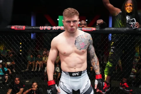 Bakıda keçiriləcək UFC turniri iştirakçılarından birini itirib
