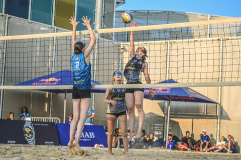 Bakıda çimərlik voleybolu üzrə beynəlxalq turnir keçirilib