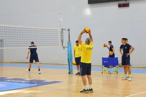 Gənc voleybolçular üçün Şəki düşərgəsi başa çatdı - FOTO