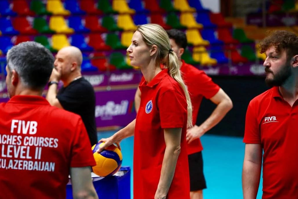 В Баку продолжается международный семинар FIVB Level-2 для тренеров по волейболу - ФОТО