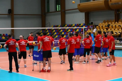 Bakıda FIVB seminarı davam edir - FOTO