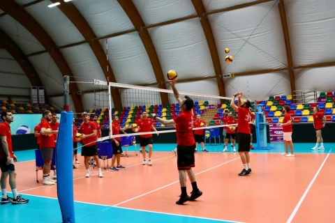 Bakıda FIVB seminarı davam edir - FOTO