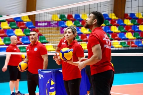 Bakıda FIVB seminarı davam edir - FOTO