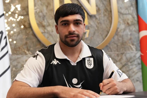 Rüfət Abbasov “Neftçi” FK-ya transfer olundu - RƏSMİ