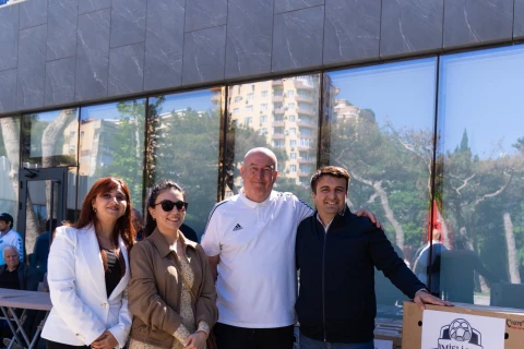“İmişli” PFK futbol veteranlarını bayram münasibətilə sevindirib