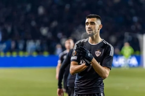 “Qarabağ”la vidalaşdı: “Bu forma ilə böyüdüm və xatirələr qazandım”