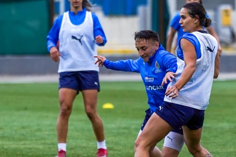 Qadın futbol millimiz hazırlığa başlayıb - FOTO