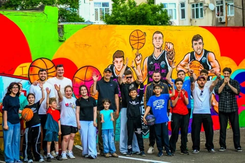 Yasamalda ilk meydança açıldı: Basketbol hər yerdə olacaq