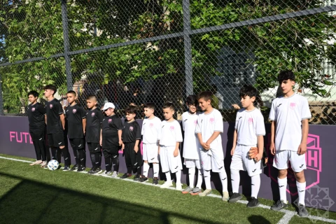İçərişəhərdə yeni idman meydançasının açılışı olub - FOTO