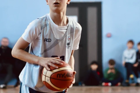 U-12 basketbol millimiz ilk turnirini başa vurdu - FOTO