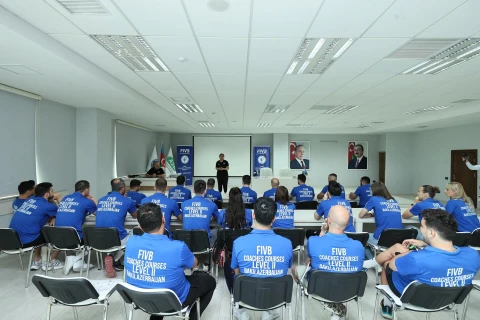 Bakıda voleybol məşqçiləri üçün beynəlxalq kurs keçirilir - FOTO