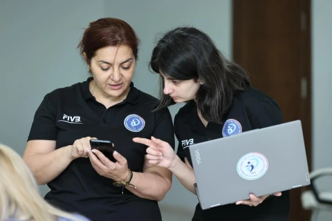 Bakıda voleybol məşqçiləri üçün beynəlxalq kurs keçirilir - FOTO