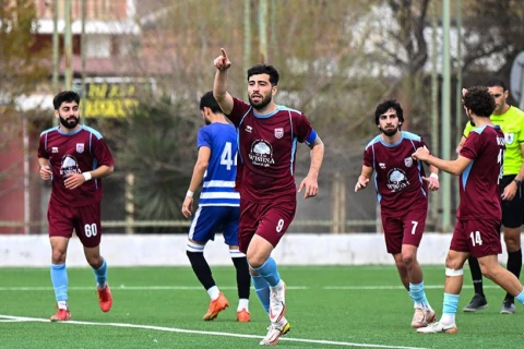 “Quba”nın 24 qol vuran futbolçusu oyunundan narazı qalıb