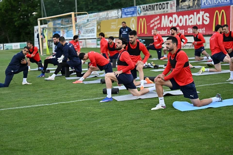 Futbol millimiz Avstriyada təlim-məşq toplanışına başlayıb - FOTO/VİDEO