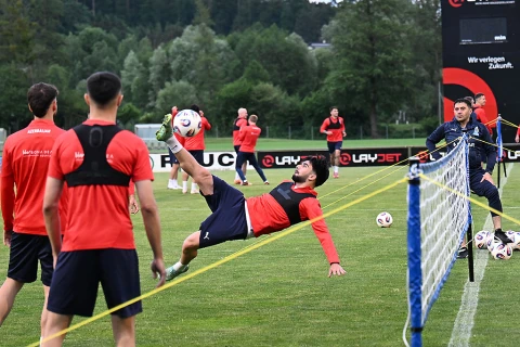 Futbol millimiz Avstriyada təlim-məşq toplanışına başlayıb - FOTO/VİDEO