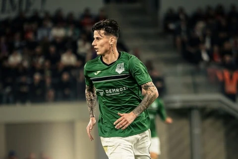 Albaniya klubu azərbaycanlı futbolçunun transferinə mane oldu