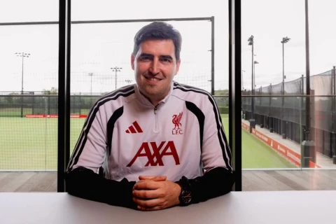 “Liverpul” İraolanın baş məşqçi təyin olduğunu elan edib