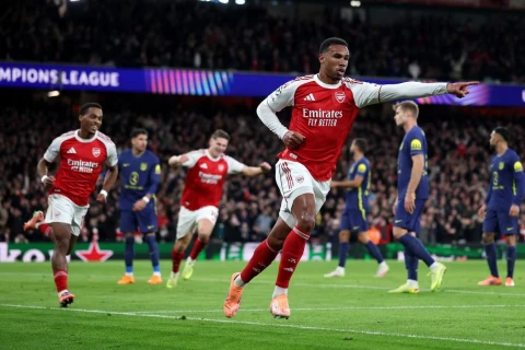 “Everton” “Arsenal”ın hücumçusunu transfer etmək istəyir