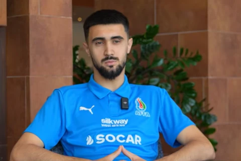 Toral Bayramov azarkeşlərin suallarını cavablandırıb - VİDEO