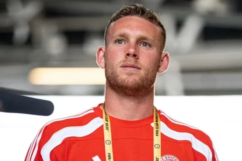 “Sauthempton” “Bavariya”dan Daniel Peretsi transfer edib