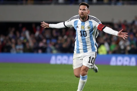 Messi titulu ilə Dünya Çempionatı tarixində təkdir - FOTO
